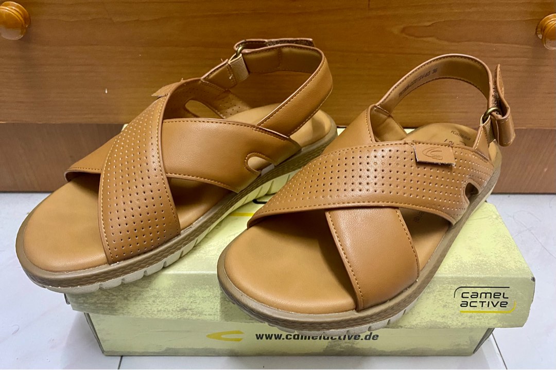 camel active | Slip On Leather Double Strap Men Sandals VOKES | Brown