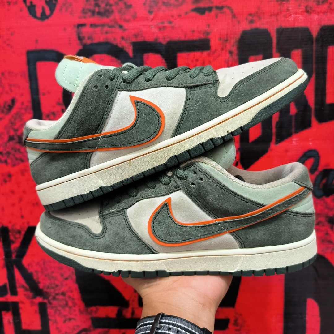 NIKE SB DUNK LOW X OTOMO KATSUHIRO