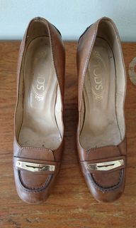 Sepatu cewek Tods original italy