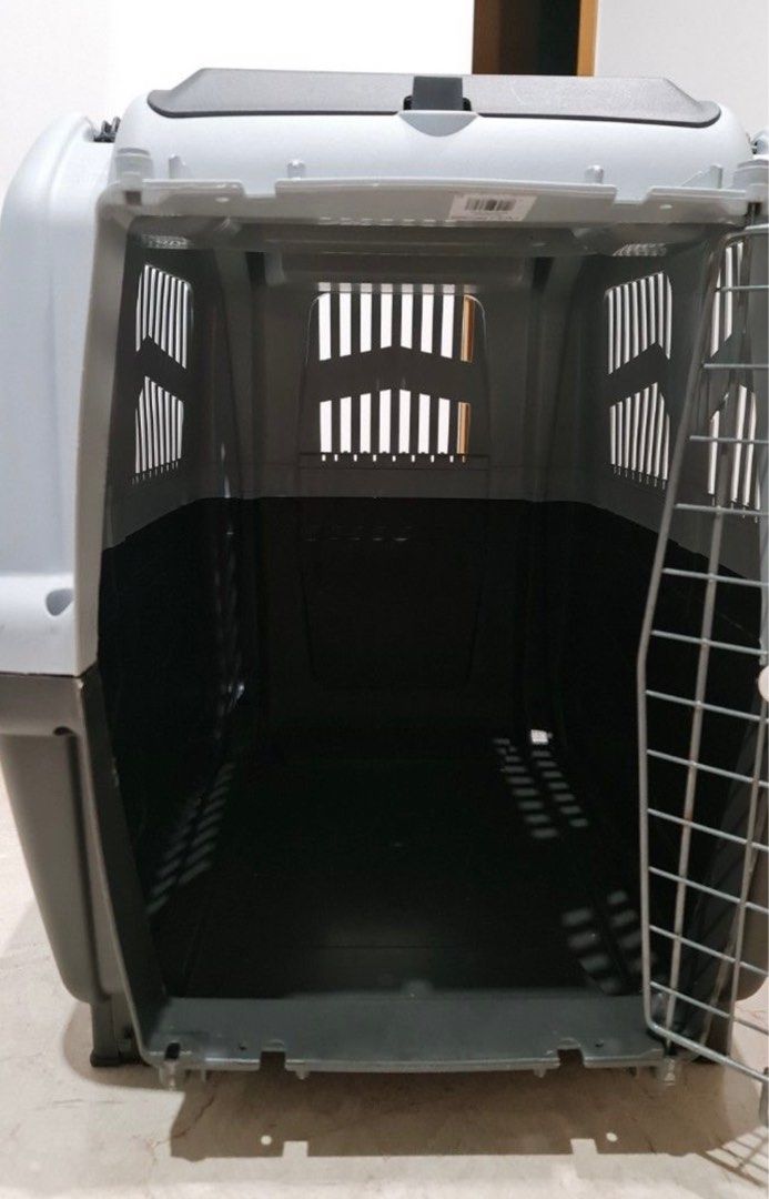 Skudo 5 dog crate, Pet Supplies, Homes & Other Pet Accessories on Carousell