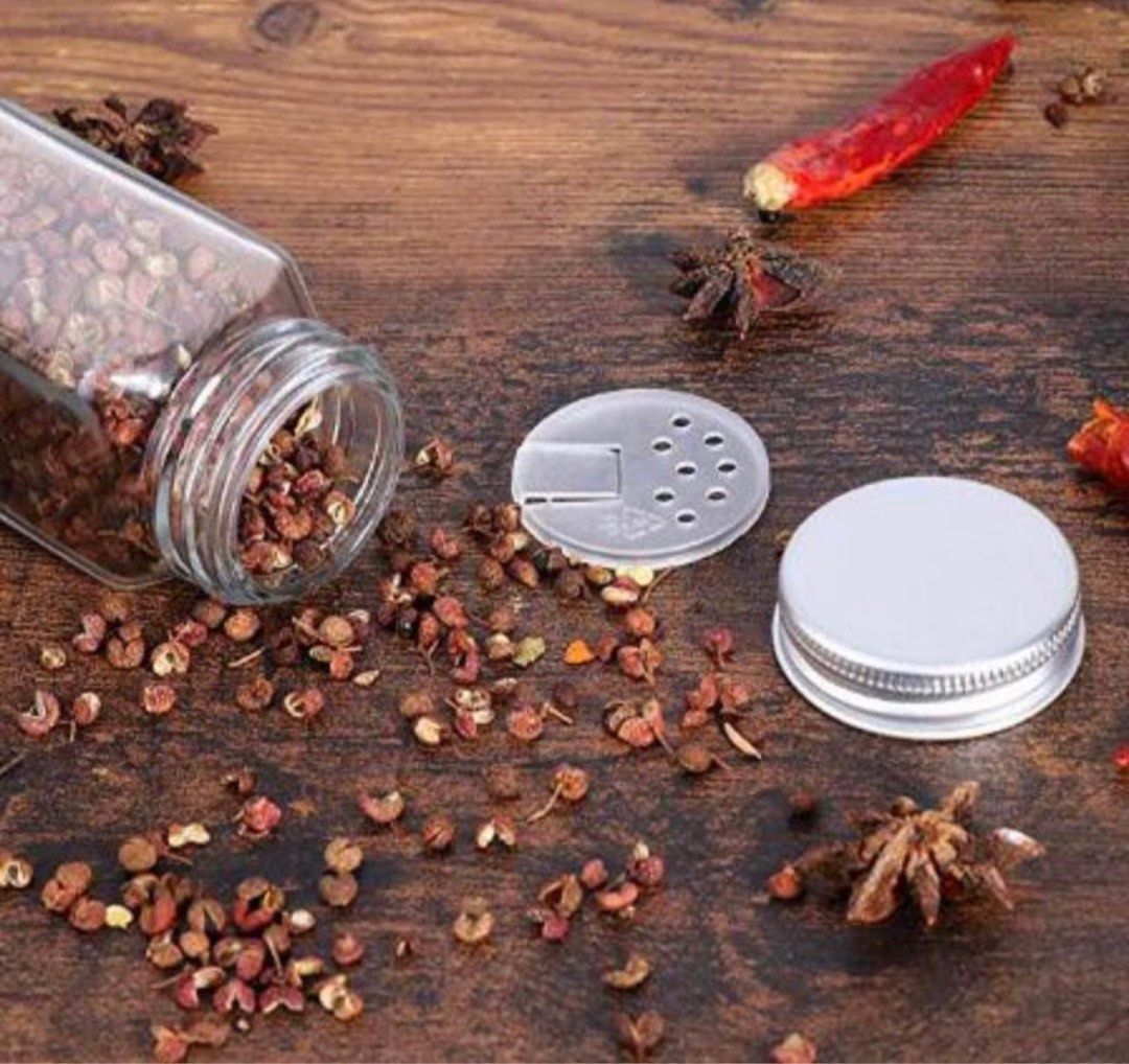 Spice jar glass jar (Category: Spice & Seasoning) located in Manila. Submitted by squishysand (Listing ID 1255903368, Image 2). Description: 25 retail 20 min 10 pcs.