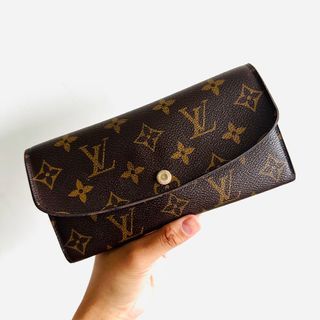 Shop Louis Vuitton PORTEFEUILLE EMILIE Emilie wallet (M69417) by