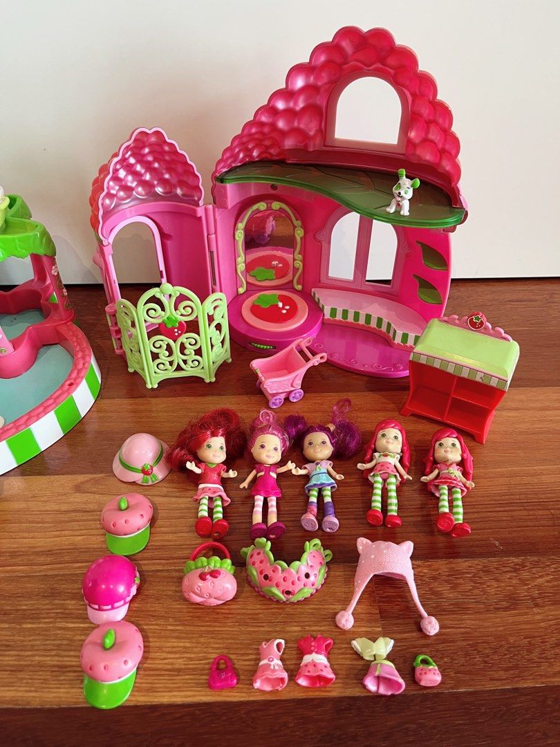 Strawberry shortcake house playset discount