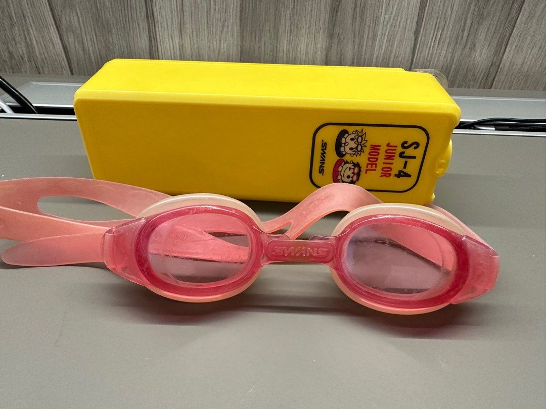 Swans swimming goggles hotsell