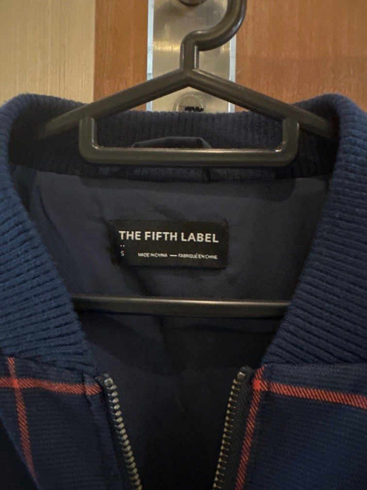 The fifth label portraits coat on sale