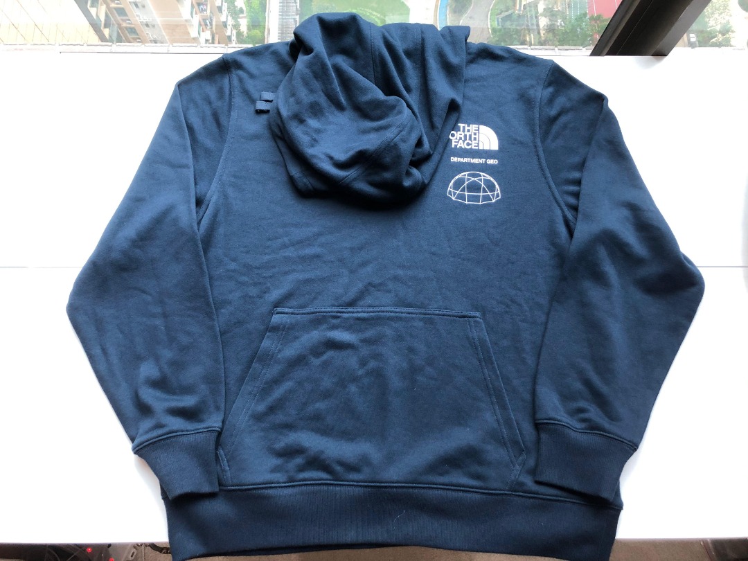 The North Face Pullover Hoodie, 男裝, 上身及套裝, 衛衣- Carousell