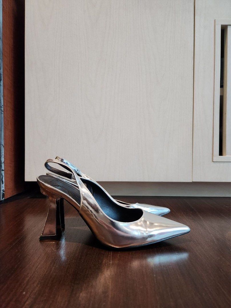 Tommy Hilfiger Heels Women s Fashion Footwear Heels on Carousell