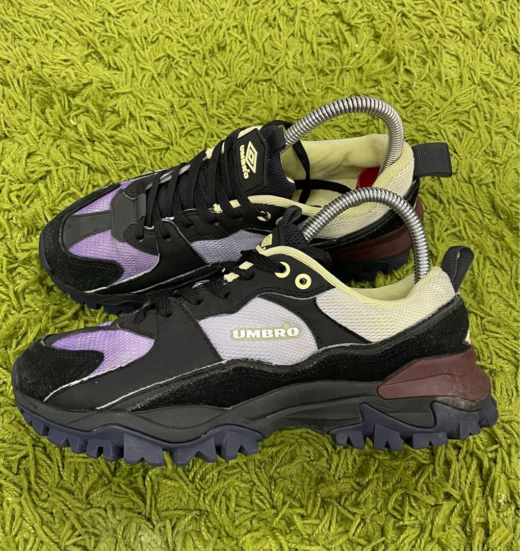 Umbro Outdoor Men s Fashion Footwear Sneakers on Carousell