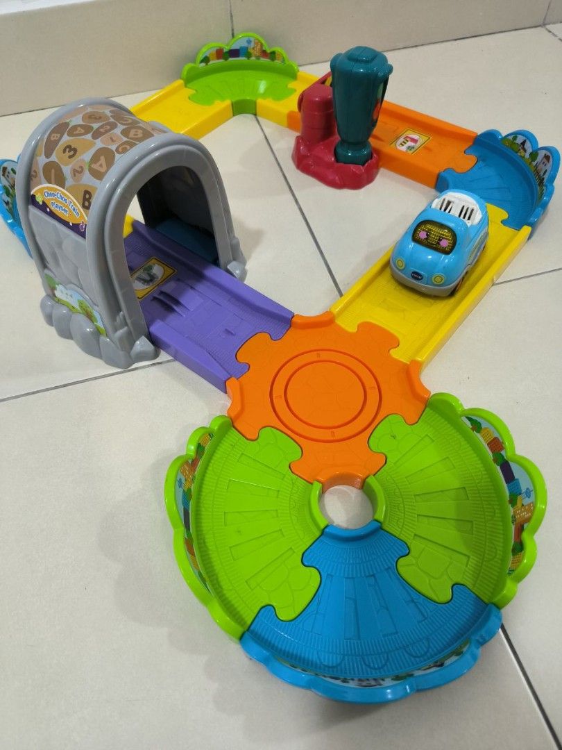 Vtech choo choo train playset deals
