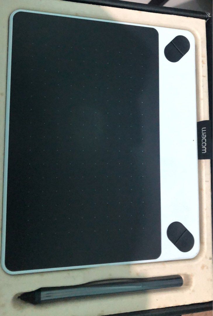 intuos draw tablet, Computers & Tech, Office & Business