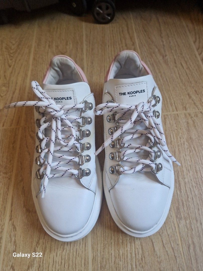 Designer white hot sale leather sneakers