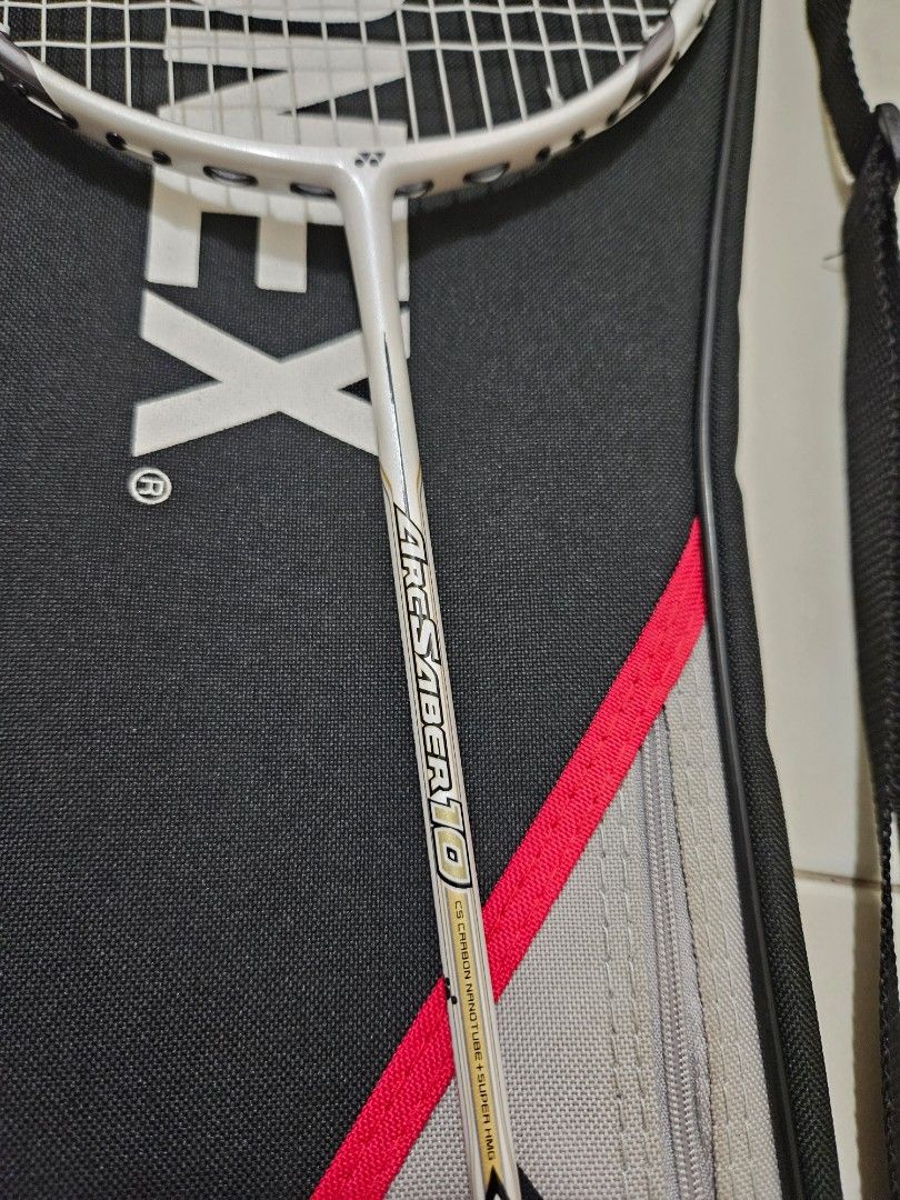Yonex White Arc Saber 10 - Not Victor Auraspeed Lining Astrox Thruster ...