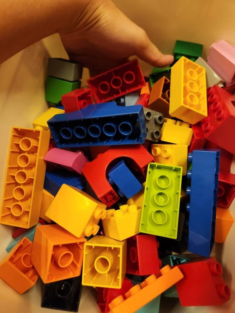 100 original used lego duplo