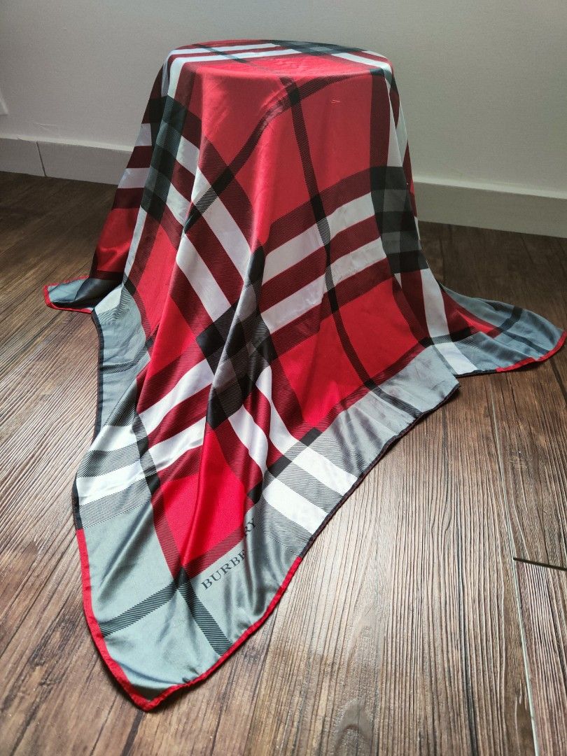 Burberry scarf on shop head