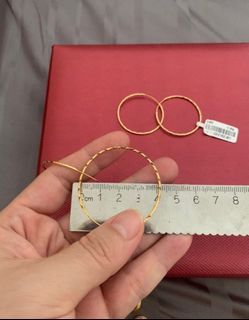 916 earrings