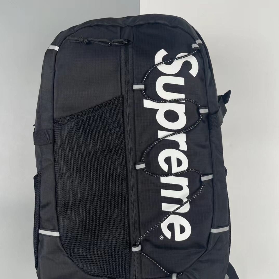 ✨全新✨現貨Supreme SS17 Backpack Black 雙肩包背囊, 名牌, 手袋及銀