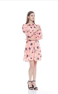 （分類：）位於 。 由 karin_po 提交（商品編號 1255822397，圖片 1）。簡介： 。