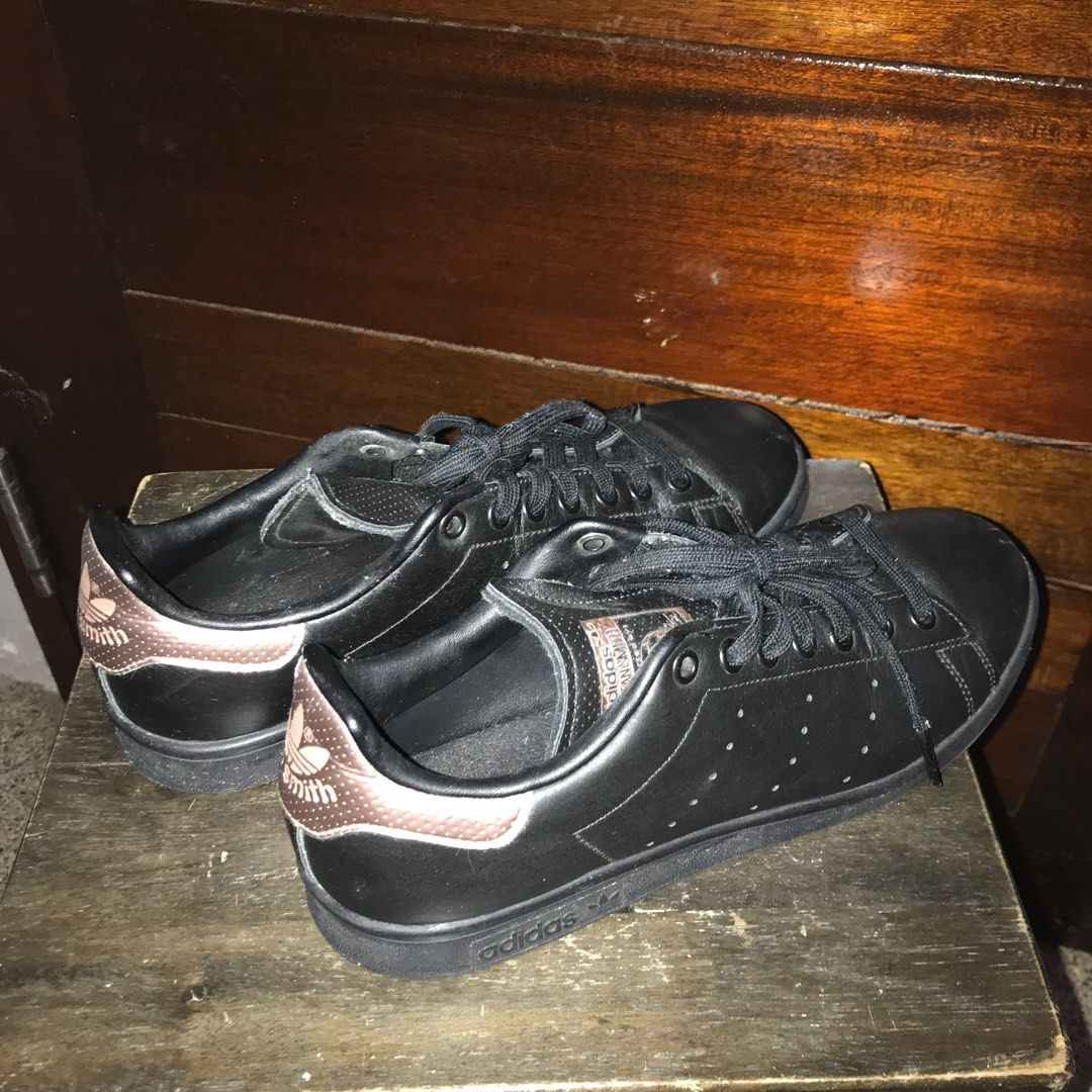 Stan smith black and rose gold hot sale
