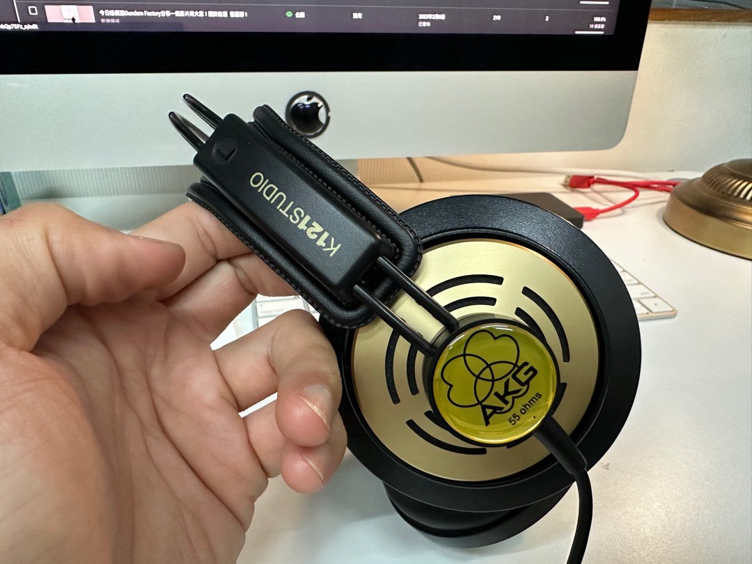 Akg k121 studio sales