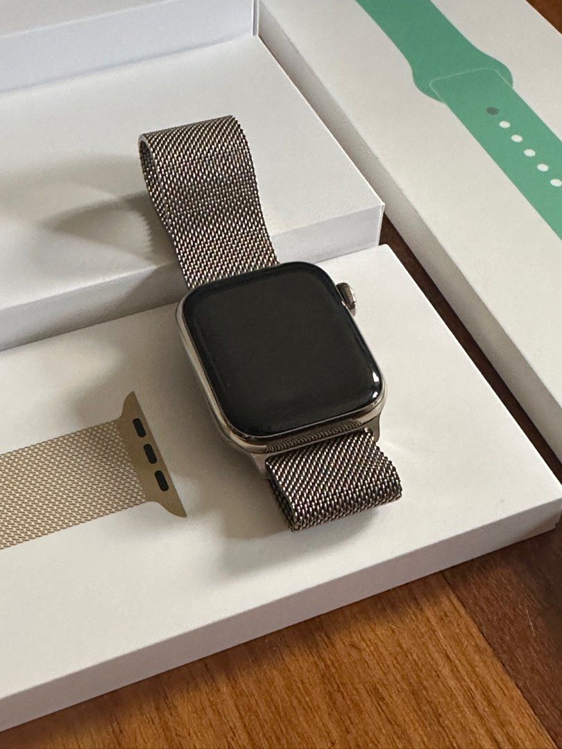 Apple Watch Series 6 40mm Gold Stainless Steel Gold Milanese Loop GPS Cellular and Free Apple Sport Band in Spearmint