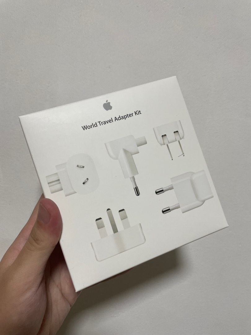 Apple world travel kit plug, Mobile Phones & Gadgets, Mobile & Gadget Accessories, Chargers