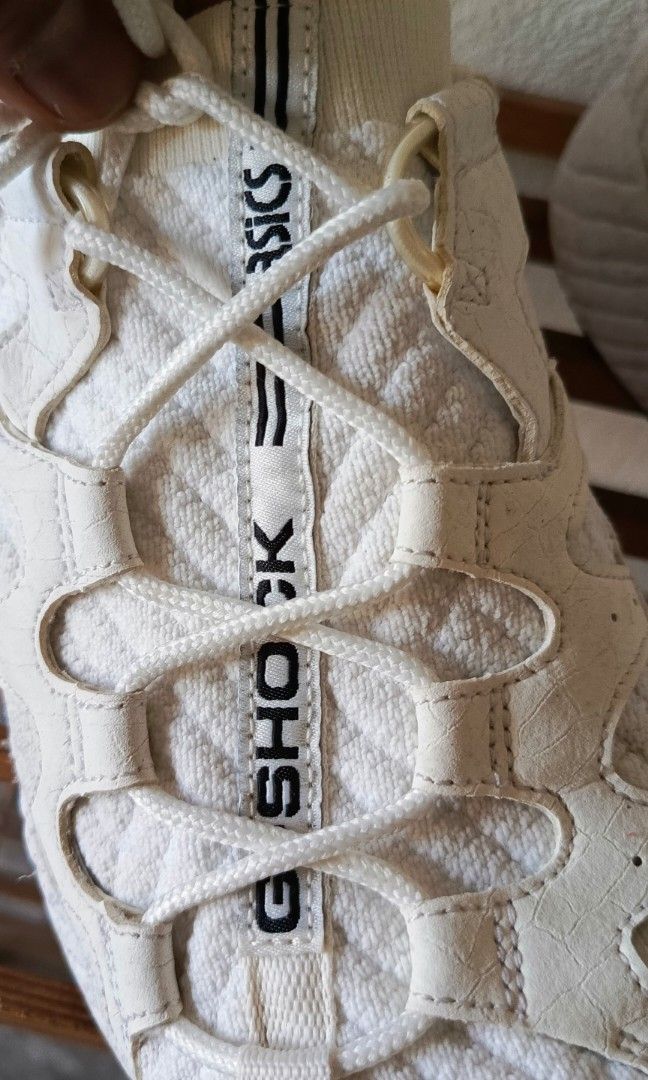 Asics x g shock online