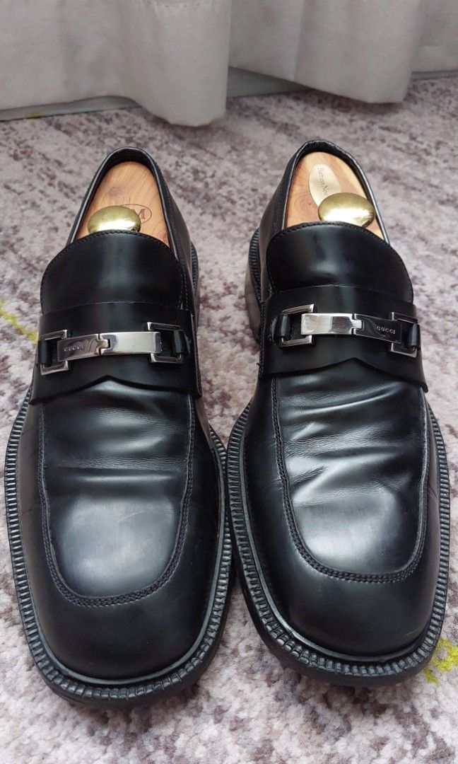 Authentic Gucci leather shoes Men s Fashion Footwear Dress Shoes on Carousell