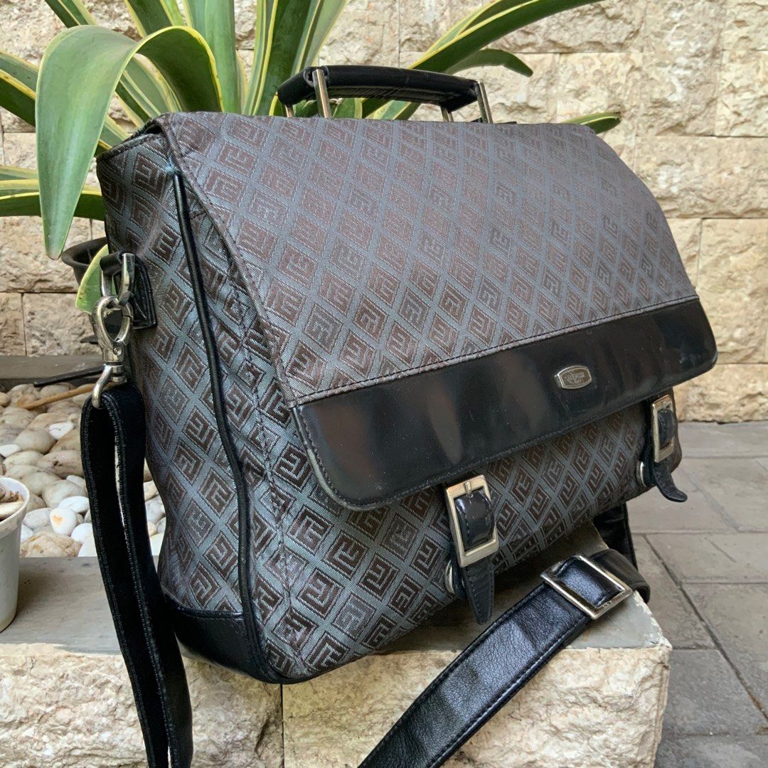 BALMAIN PARIS MESSENGER BAG