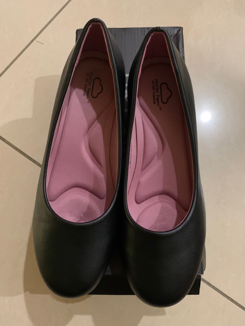 dillards black pumps