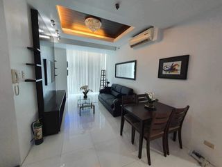 Blue Sapphire: 2 bedroom for sale near Burgos Circle