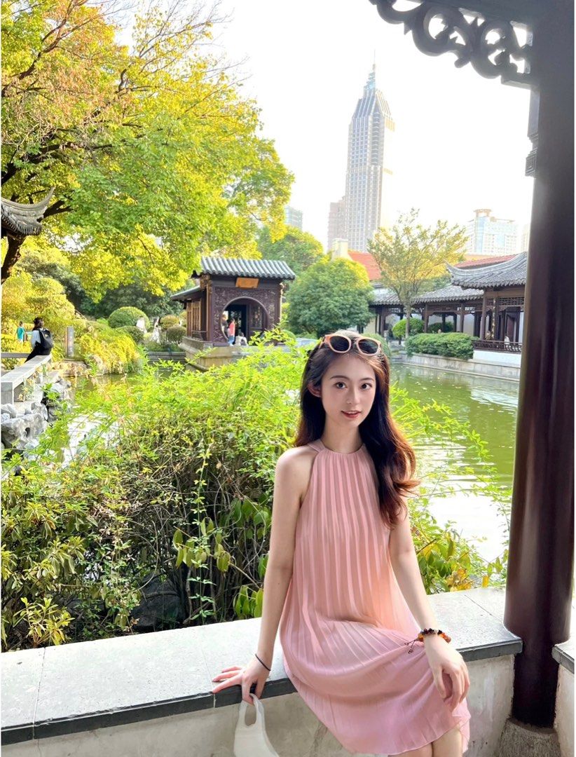 BN H&M Pink Halter neck dress gown, Women's Fashion, Dresses & Sets, Dresses  on Carousell