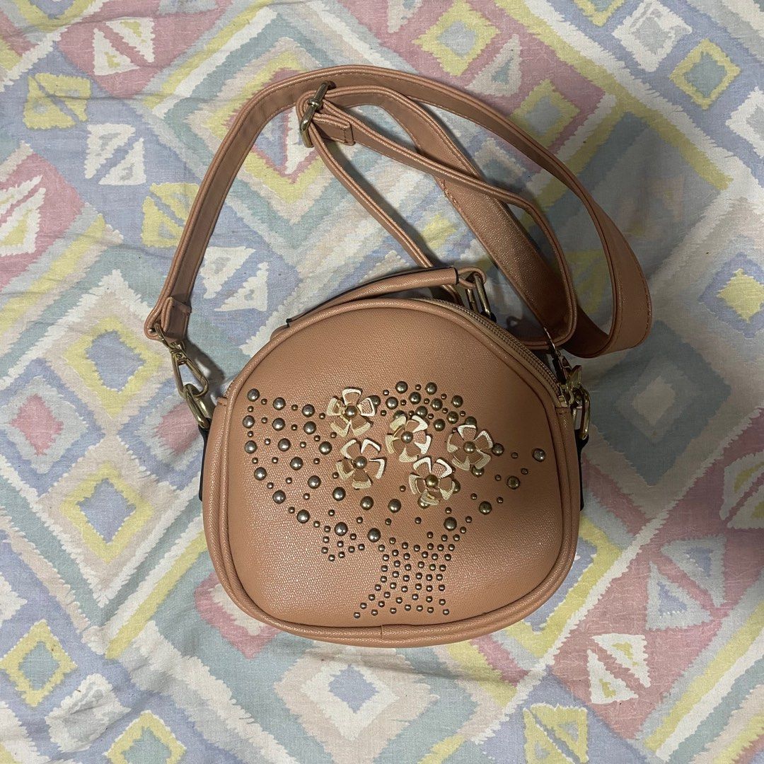 Branded crossbody bags discount sale