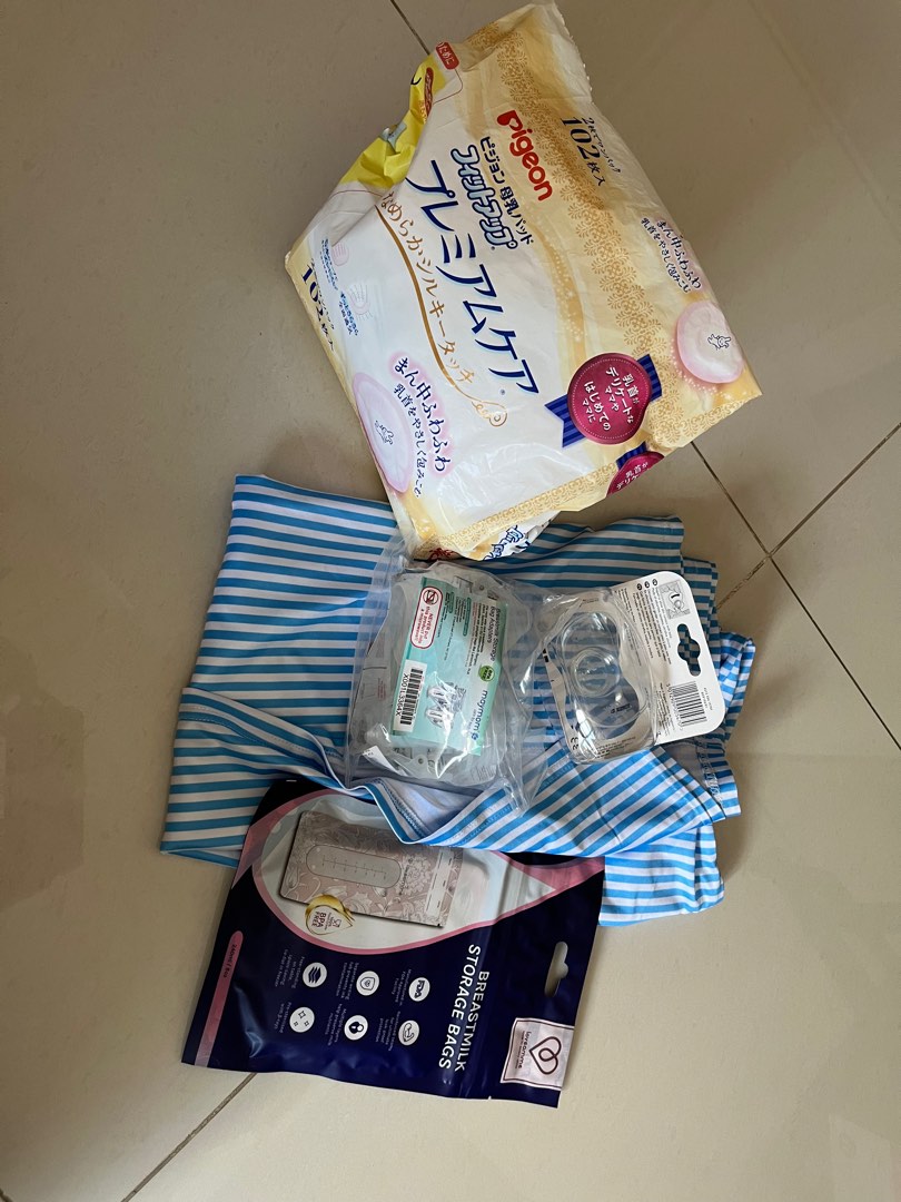 Breastfeeding pad storage bags, Babies & Kids, Nursing & Feeding