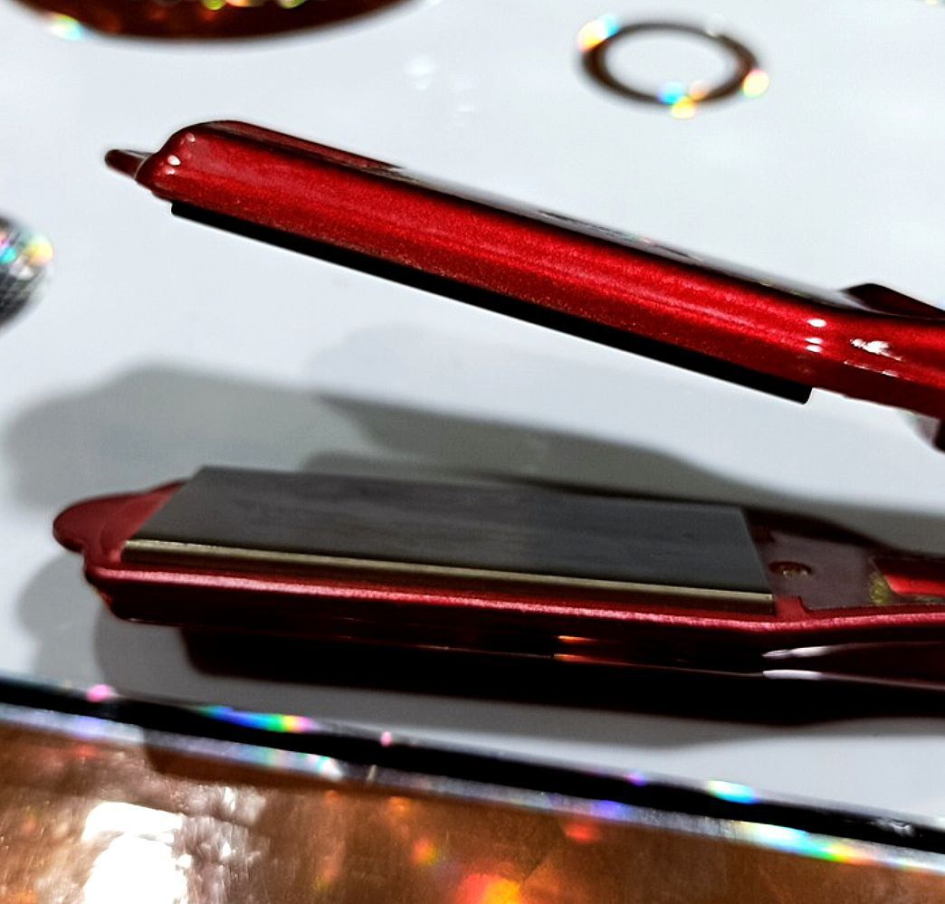 Bronson Mini Hair Straightener for TRADE SWAP EXCHANGE Beauty