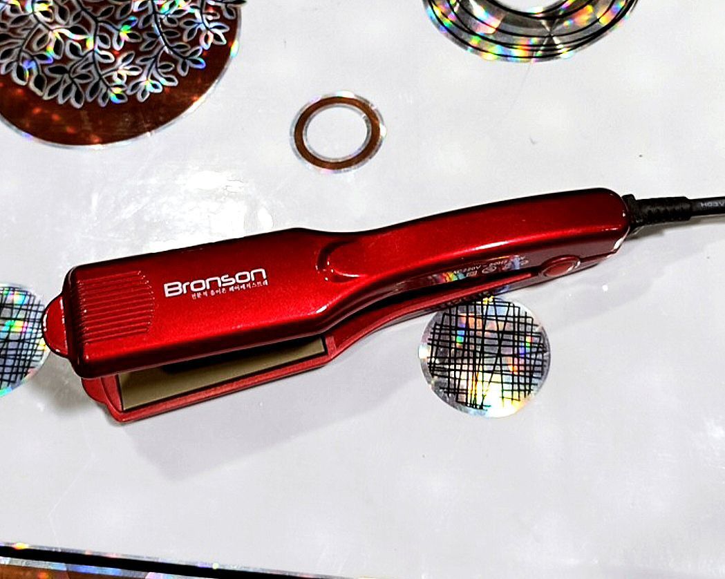 Bronson professional 2025 hair straightener review