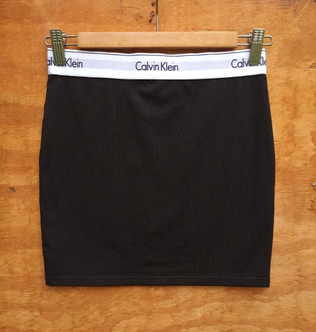 Calvin klein hot sale skirt set