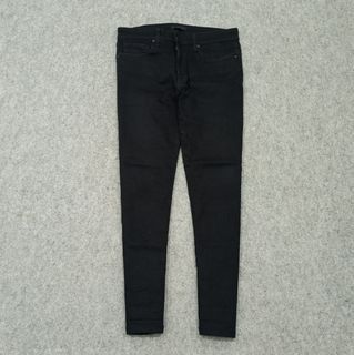 CELANA JEANS UNIQLO SECOND Not ZARA MAN/H&M/GAP/PLAC/PULLNBEAR