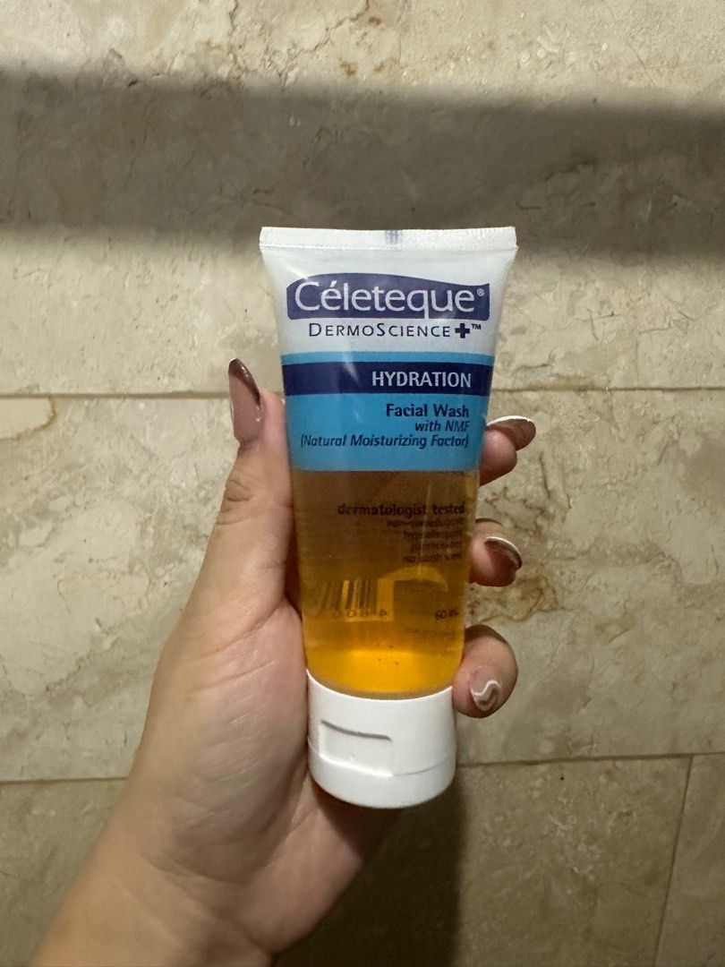 Celeteque top face wash