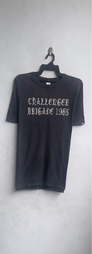 CHALLENGER Brigade 1985 Spellout Tee, Men