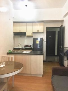 Chateau Elysee 1 Bedroom For Sale