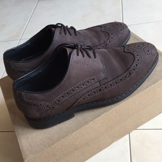 Clark’s Wingtip Oxford Shoes Dark Brown Suede Men’s