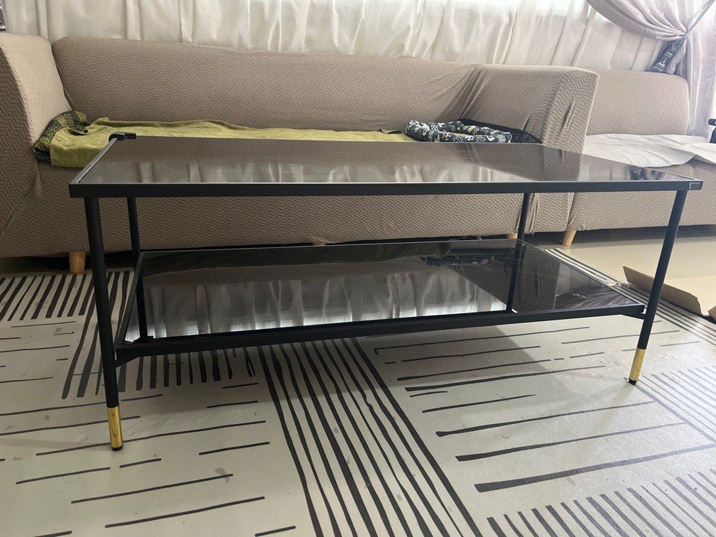 Speröd sales coffee table