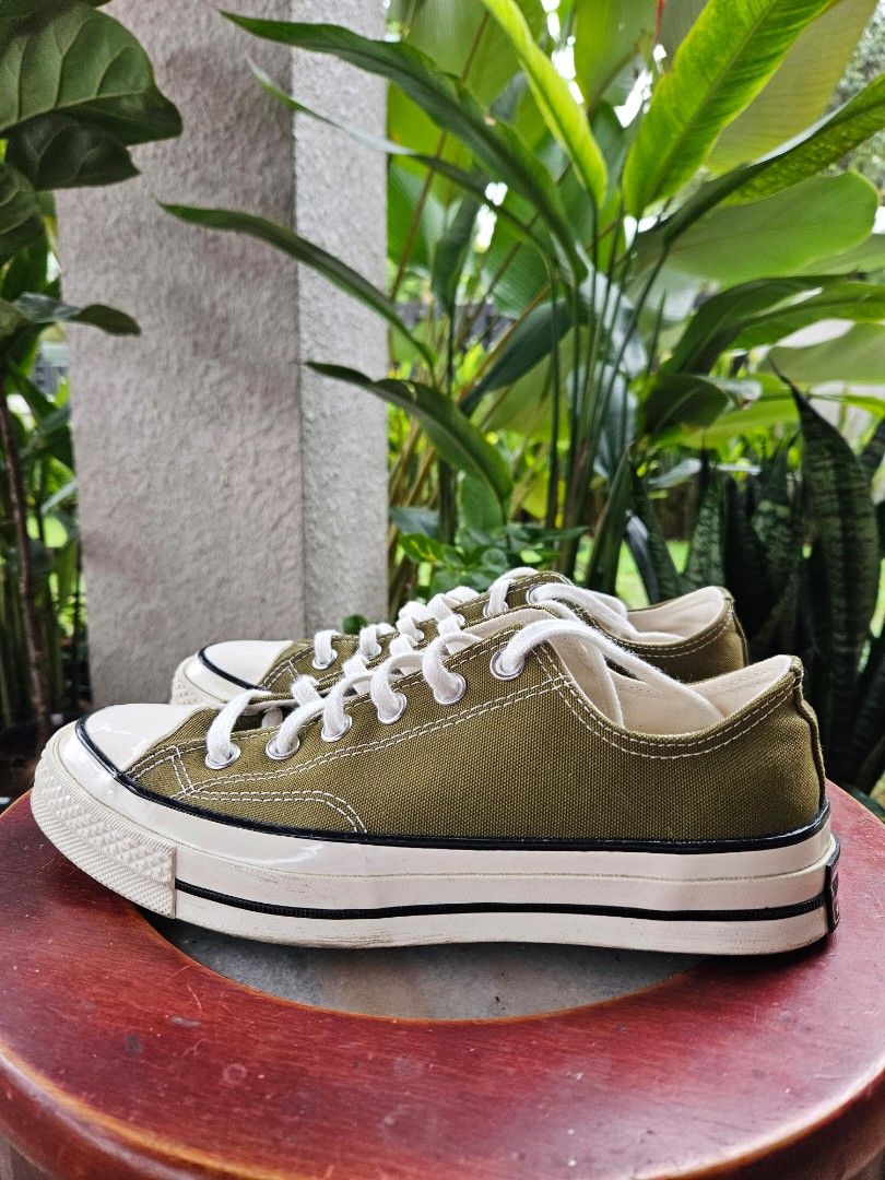 Chuck 70 online