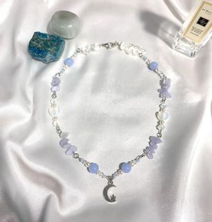Dainty Blue Crystal Necklace
