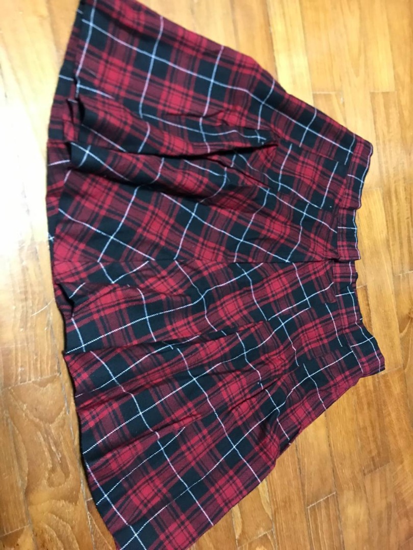 H&m red cheap checked skirt