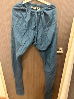 (Category: ) located in . Submitted by shopaholicvee (Listing ID 1255915451, Image 1). Description: .