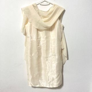 FOR RENT: Modern Filipiniana Minimalist Midi Dress set