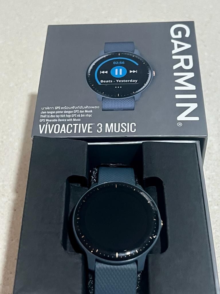 Vivoactive 3 Music, Granite Blue with Rose Gold 