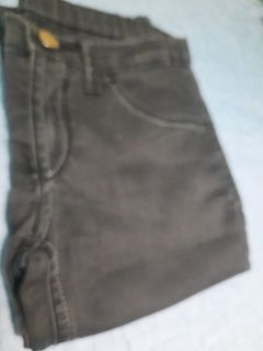 Girls jeans black for 7 to 8 y.o