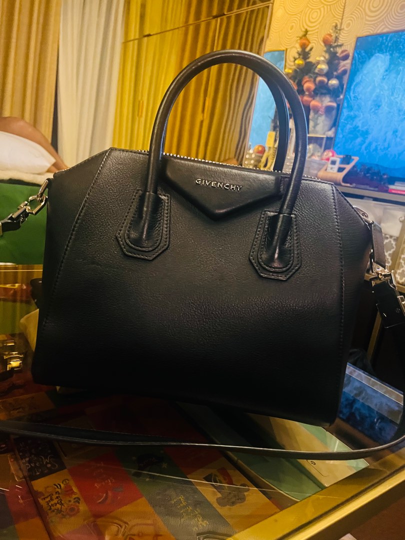Givenchy antigona small, Luxury, Bags & Wallets on Carousell